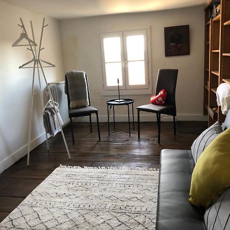 Beautifully Renovated Rooms On Place New York Angoulême Екстериор снимка